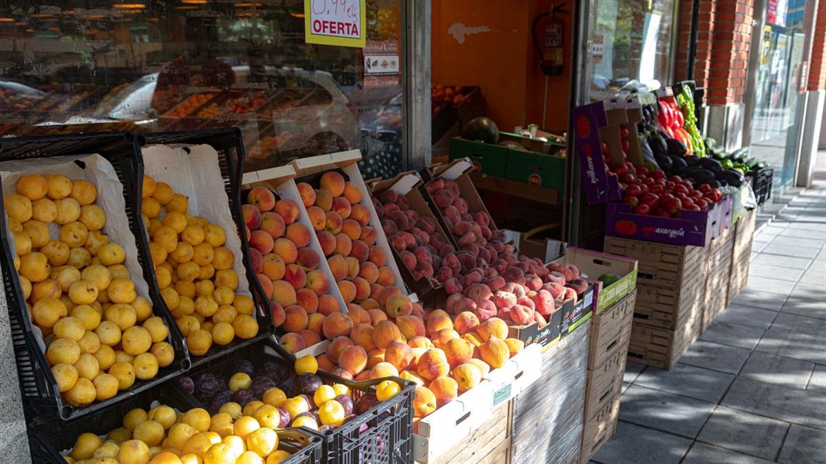 El espacio ‘Conoce tu comercio local’ permitirá a los vecinos descubrir a los comerciantes y los servicios que ofrecen a través de la web municipal ‘Todo Está en Tres Cantos'.