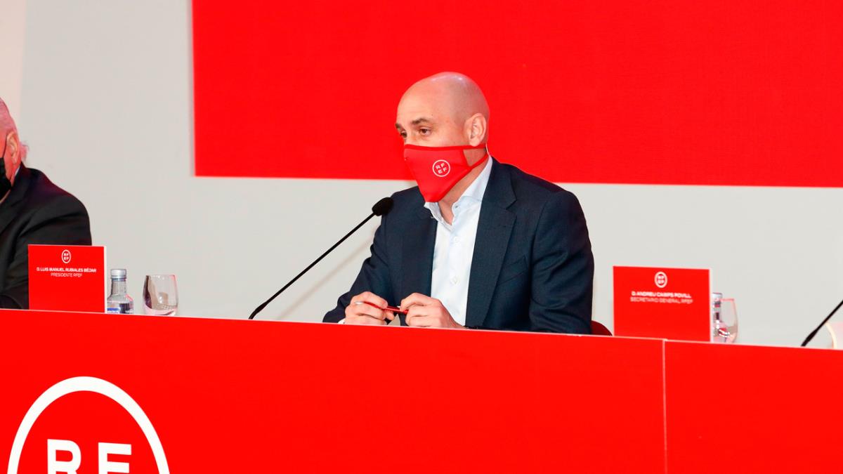 Contará con 40 equipos, divididos en dos grupos, y comenzará el próximo año