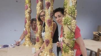 El colectivo "Por Amor al Arte" trabaja de manera altruista para vivir una Navidad mágica en nuestra ciudad