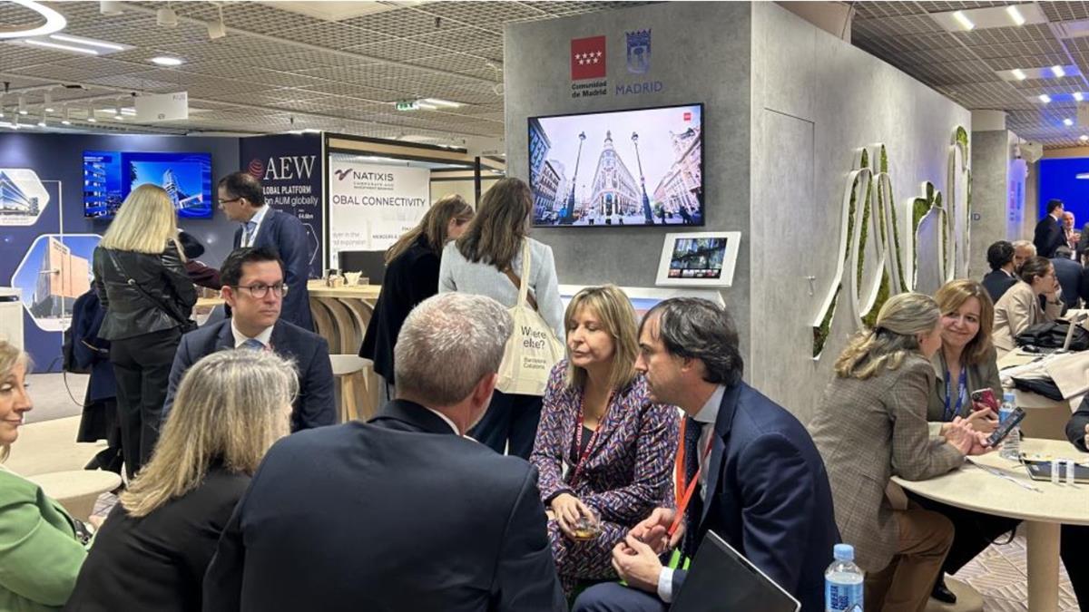 El Gobierno regional participa en el Mercado Internacional de los Profesionales en Inmuebles MIPIM 2025