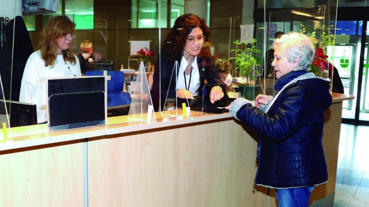 Para personas mayores o con dificultades especiales en medios digitales