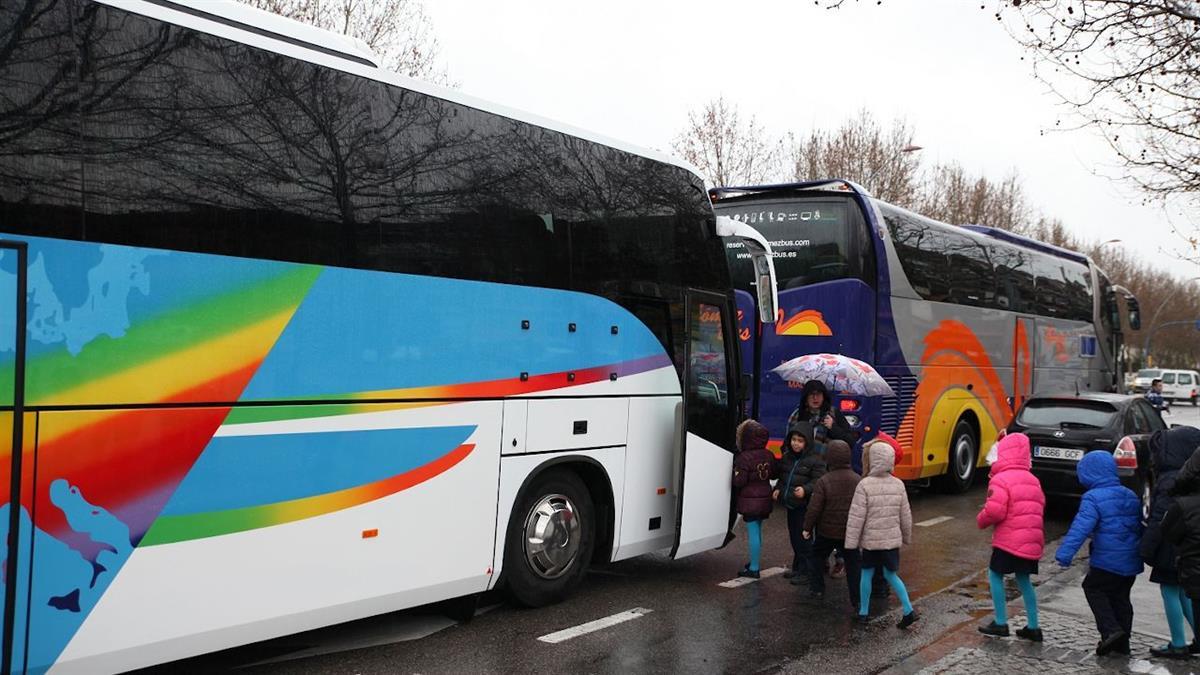 Inspeccionarán todo tipo de vehículos de transporte escolar en rutas urbanas e interurbanas