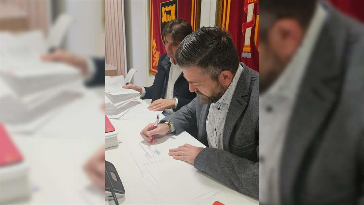 El acuerdo permitirá que 15 estudiantes realicen una formación práctica de 400 horas