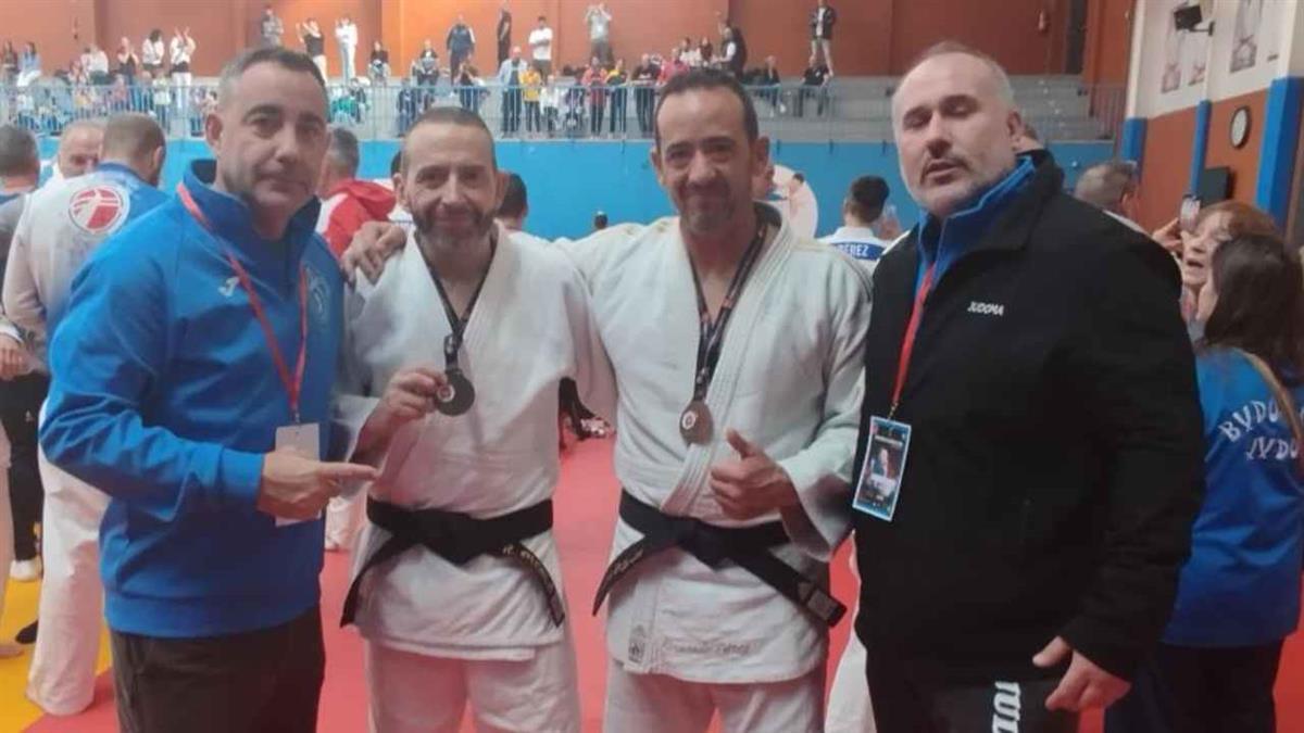 Roberto A. y Fernando P, oro y bronce en la Copa de España de veteranos