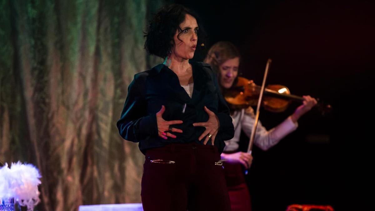 Un espectáculo que une la performance y el teatro