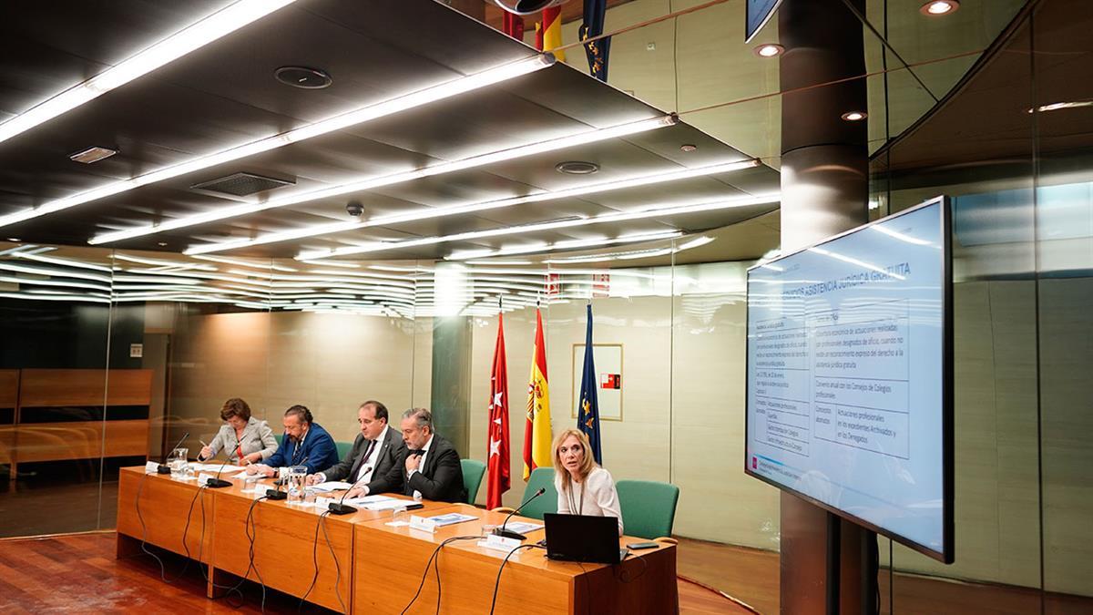 Cerca del 16% de los beneficiarios de este servicio fueron víctimas de violencia contra la mujer