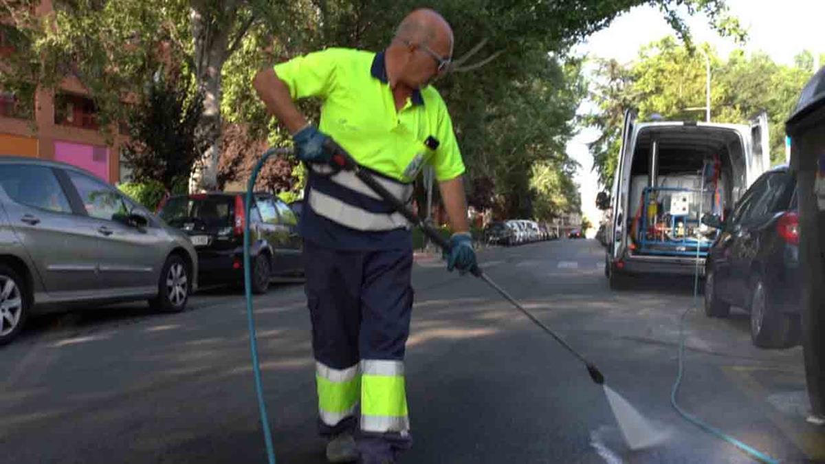 Francisco Becerra, candidato al PP de Coslada, critica la gestión de residuos del Gobierno Municipal 