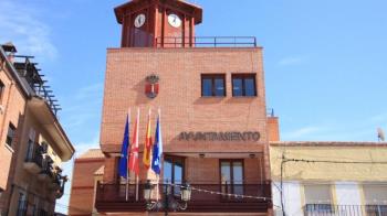 El concejal no adscrito, Martín Alonso, y el portavoz del PSOE, Isidro Navalón, expresaron la disconformidad con el alcalde