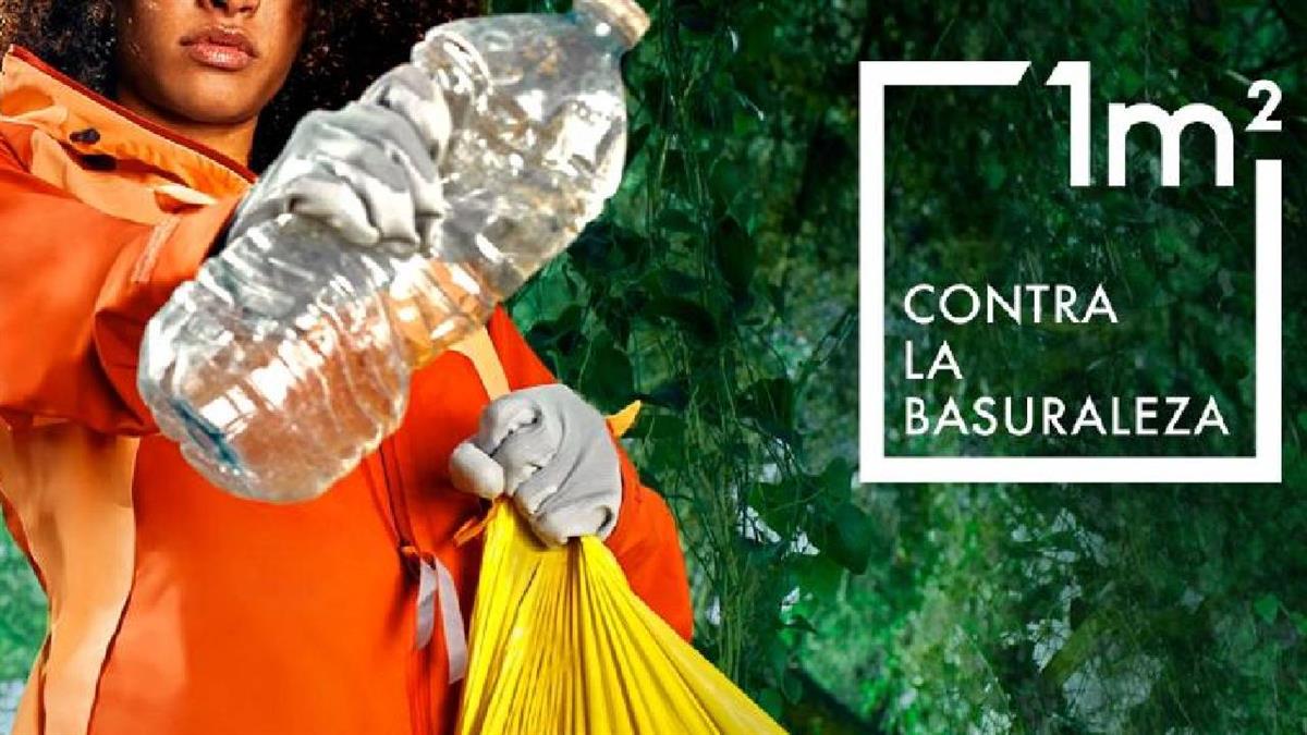 Un grupo de personas voluntarias han recogido los residuos en la zona del arroyo de Viñuelas