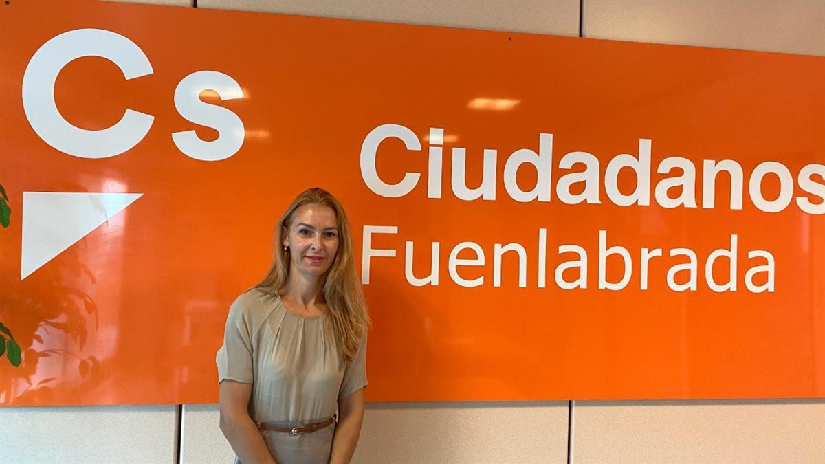 La portavoz de la formación, Patricia de Frutos, critica duramente las nuevas medidas