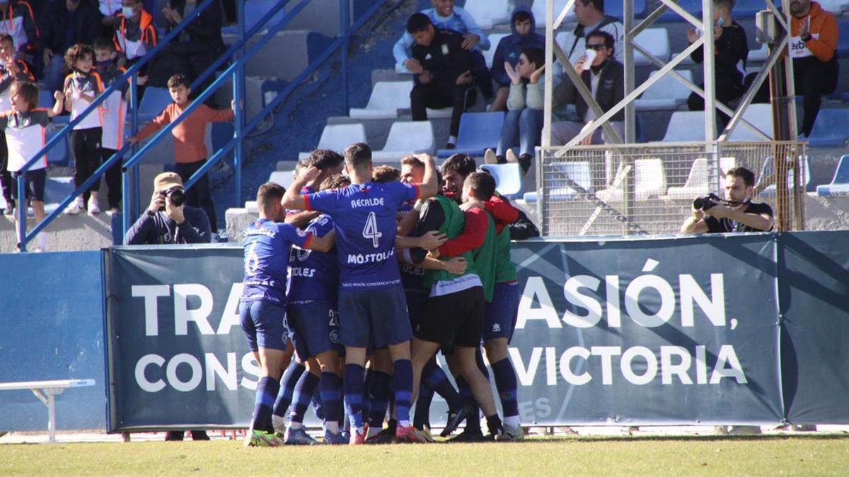 Mantiene su condición de invicto en El Soto