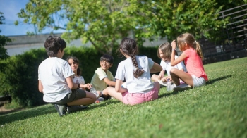 El programa se desarrolla entre junio y septiembre con excursiones, talleres, actividades deportivas y salidas por el municipio