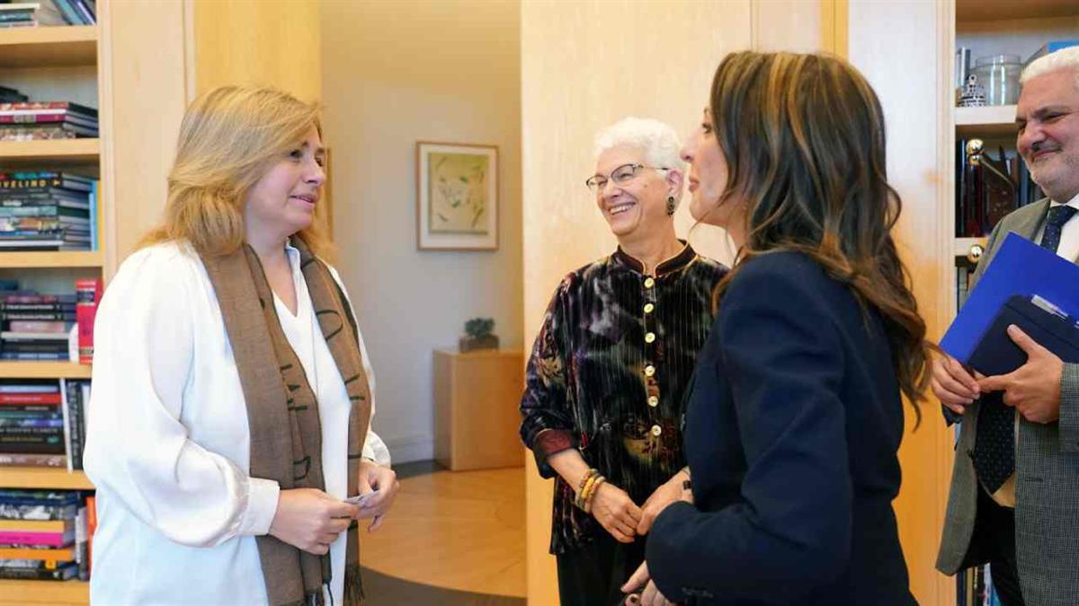 La vicealcaldesa de Madrid ha mostrado el apoyo de los madrileños ante los ataques que sufrieron el pasado 7 de octubre