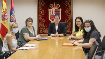 El objetivo es que el proceso de formación sea paralelo al proceso de construcción y puesta en marcha de las instalaciones 