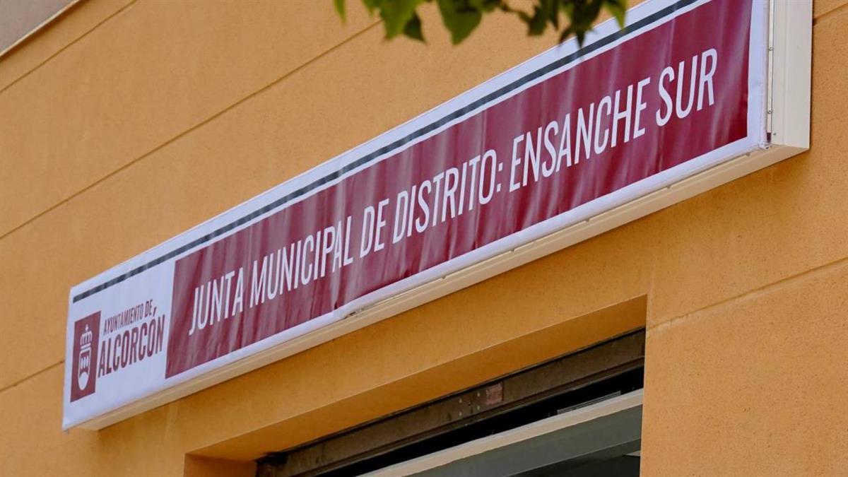 La Junta Municipal de Distrito ofrece propuestas para todas las edades