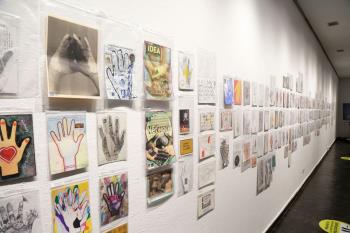 Lee toda la noticia 'Da rienda suelta a tu arte de la mano de la exposición 'Échame una mano/Give me a hand''