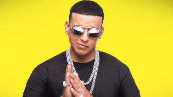 Parece que el reconocido cantante ya no necesitará que le demos más gasolina