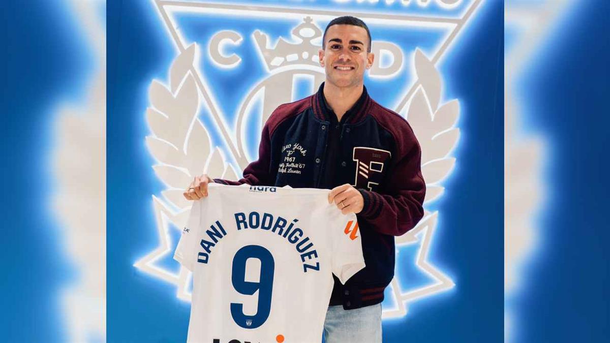 El gallego llega tras pasar las últimas siete temporadas y media en el R.C.D. Mallorca