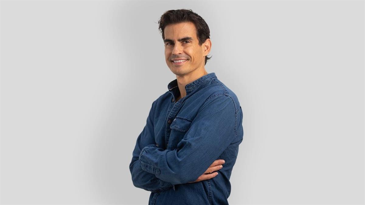 Tras 15 años de experiencia trabajando en la dirección de proyectos tecnológicos y como coordinador de VOX en el municipio desde junio de 2020