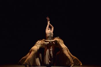 Dentro del programa #FuenlaDanzaEnRed, a través del que se presentará el nuevo espectáculo de su compañía