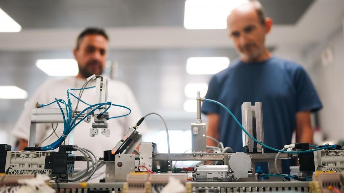 La Comunidad lidera la creación de empleo con más de 100.000 nuevos afiliados a la Seguridad Social