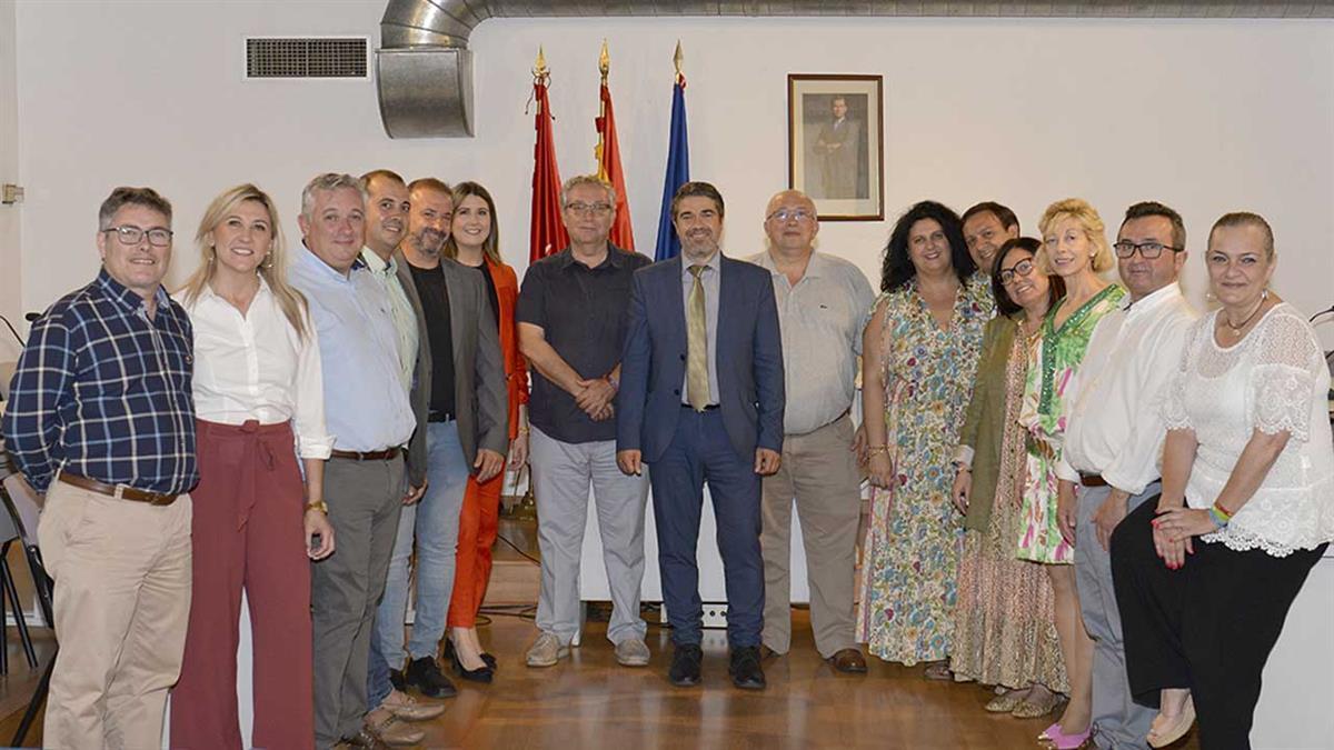 El alcalde de la ciudad ha presentado a su equipo de gobierno para la legislatura de 2023-2027