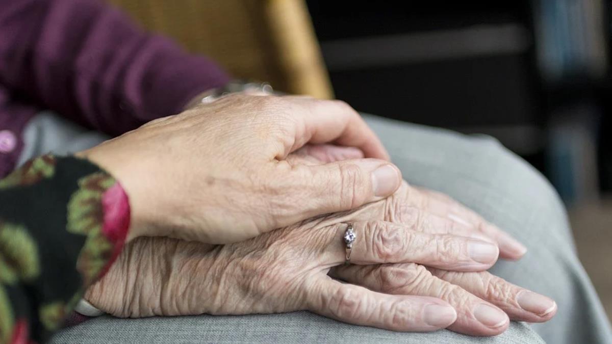 El 11 de julio hablará también un médico del centro de mayores