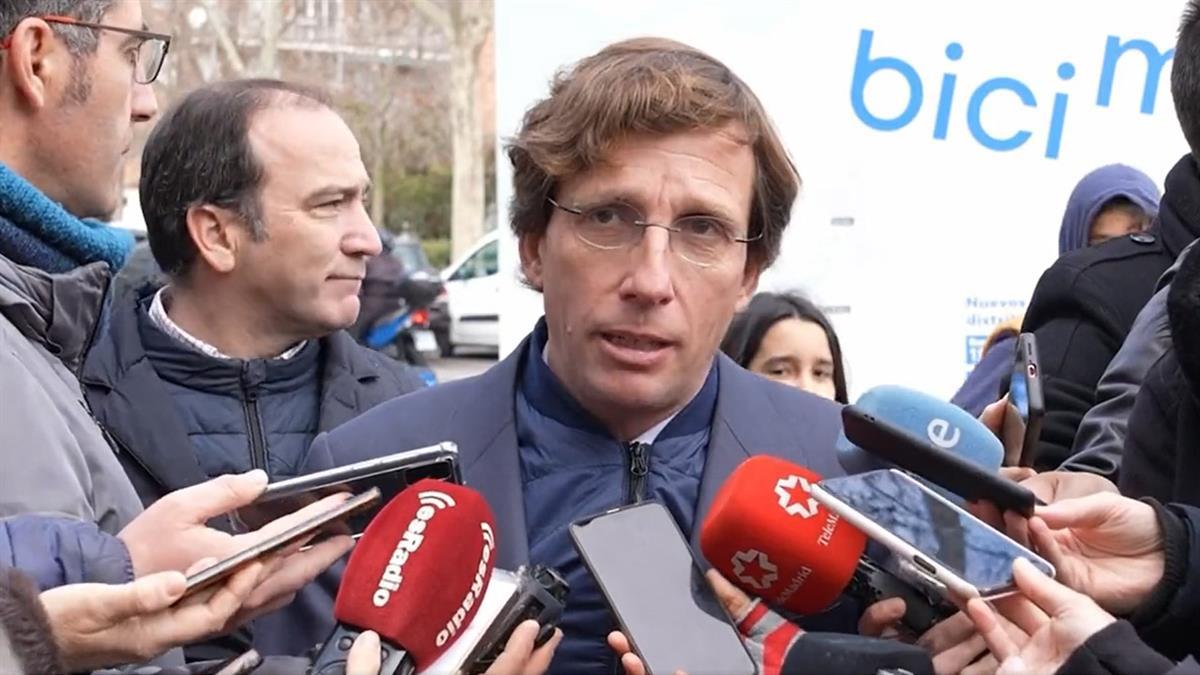 "En el Ayuntamiento de Madrid llevamos año y medio sufriendo el bloqueo de Ortega Smith"