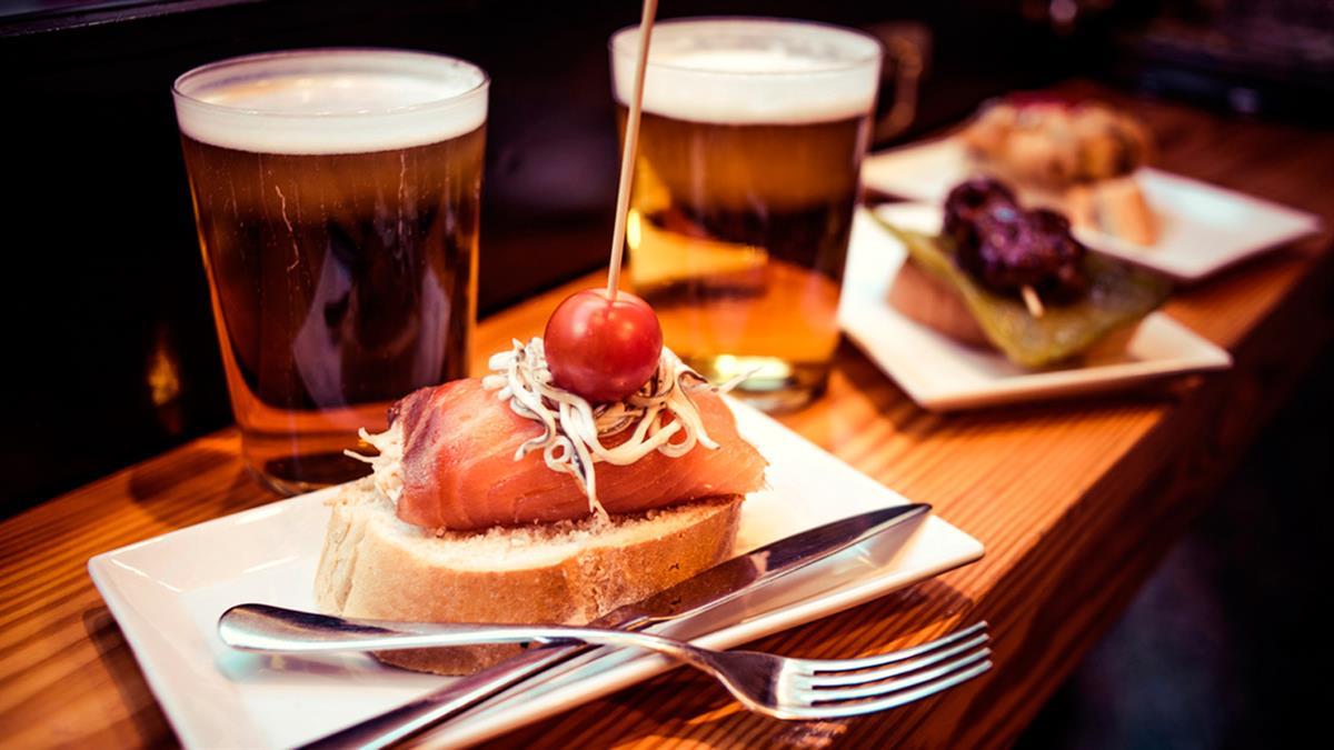 Los siete locales ganadores ofrecerán su tapa a 1,5 euros a los vecinos y vecinas que pasen por sus establecimientos