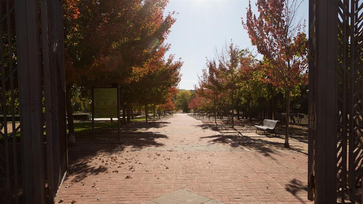 Este inmobiliario se encuentra en el Parque Juan Pablo II