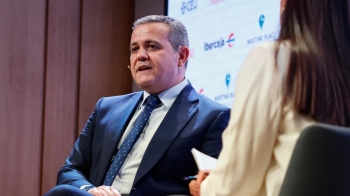 El Gobierno de Ayuso amenaza con denunciar al Ministerio de Transportes si no convoca la Conferencia Sectorial como le obliga la ley