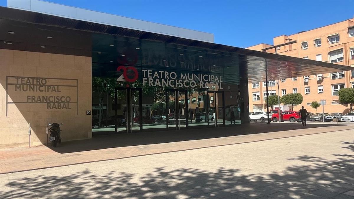 Unidas Pinto Podemos denuncia el gasto de dinero público y consideran que "lo han tirado a la basura"