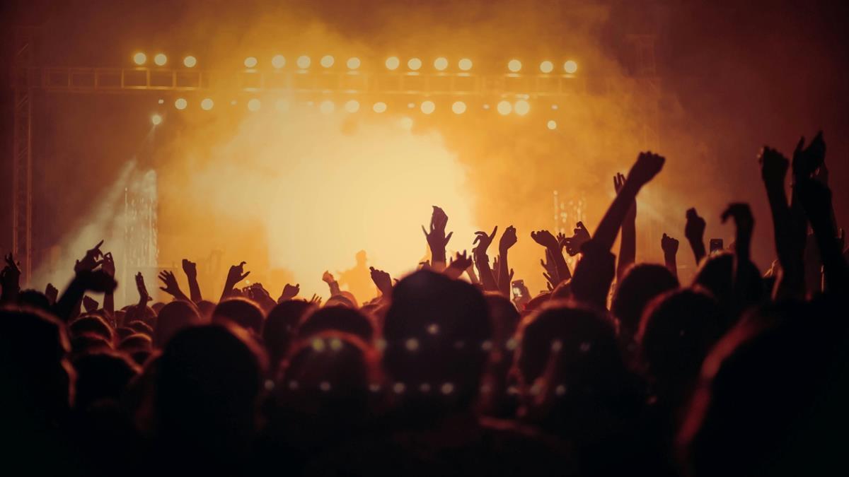 La OCU ha denunciado a la plataforma por un posible cobro "abusivo" de las entradas para el show del cantante