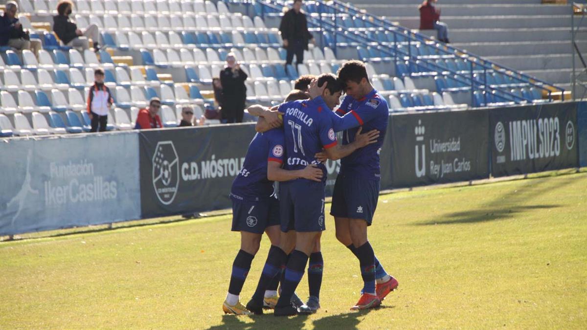 Dos cambios por lesiones y un gol en propia puerta decidieron el desenlace del partido