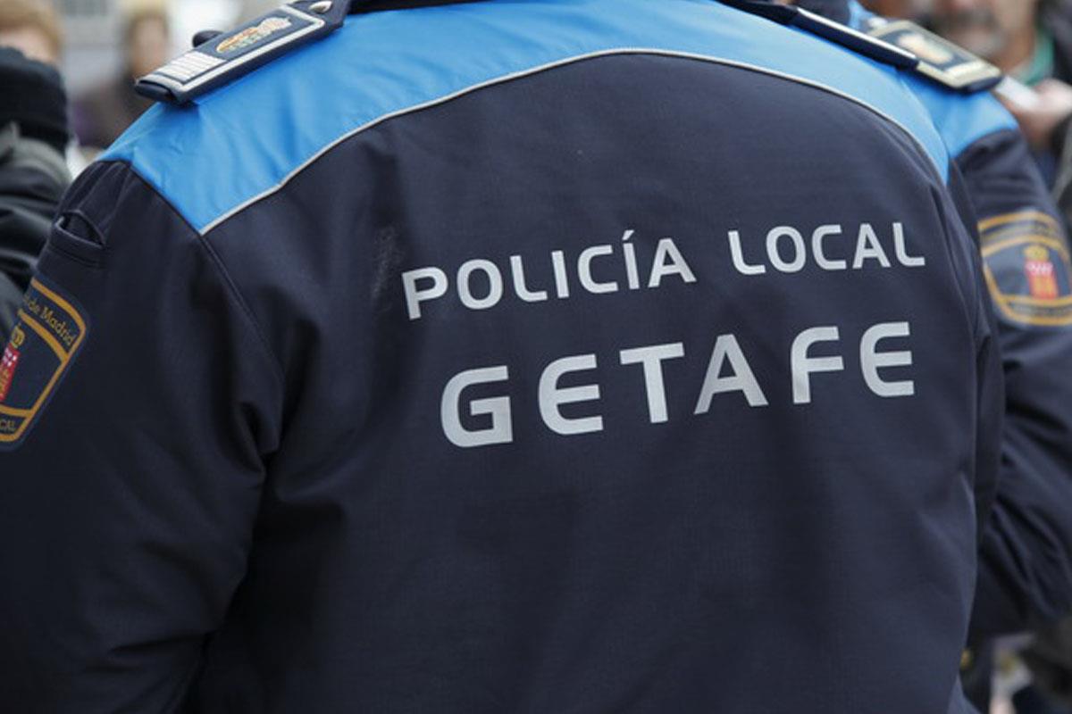 Se ha denunciado al establecimiento y a seis personas por tenencia de estupefacientes