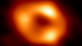 Denominado Sagitario A, es cuatro millones de veces más masivo que el Sol y ha sido captado por una red de telescopios