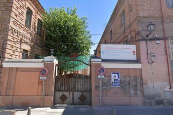 Los contagiados son trabajadores de la cocina del centro