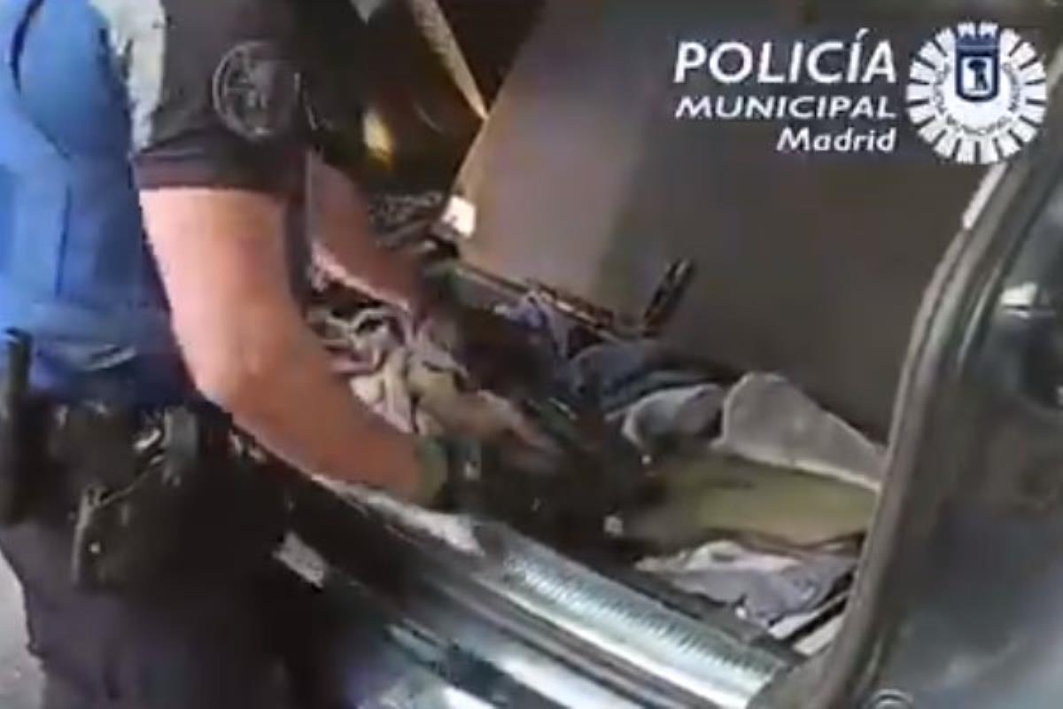 El vehículo circulaba sin seguro ni ITV