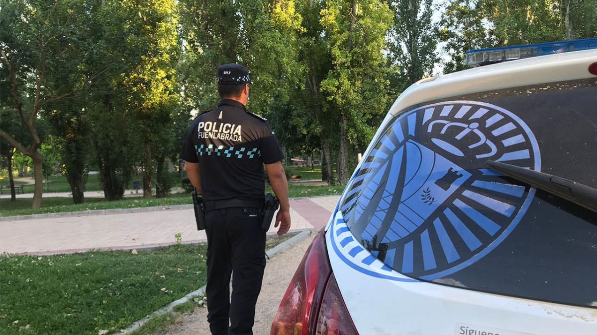 La moto en la que viajaban los jóvenes se salió de la vía 