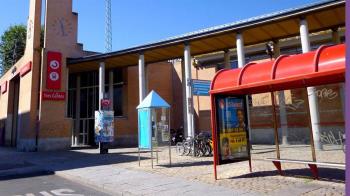 El empleado de Renfe les recriminó que no llevaran puestas las mascarillas 