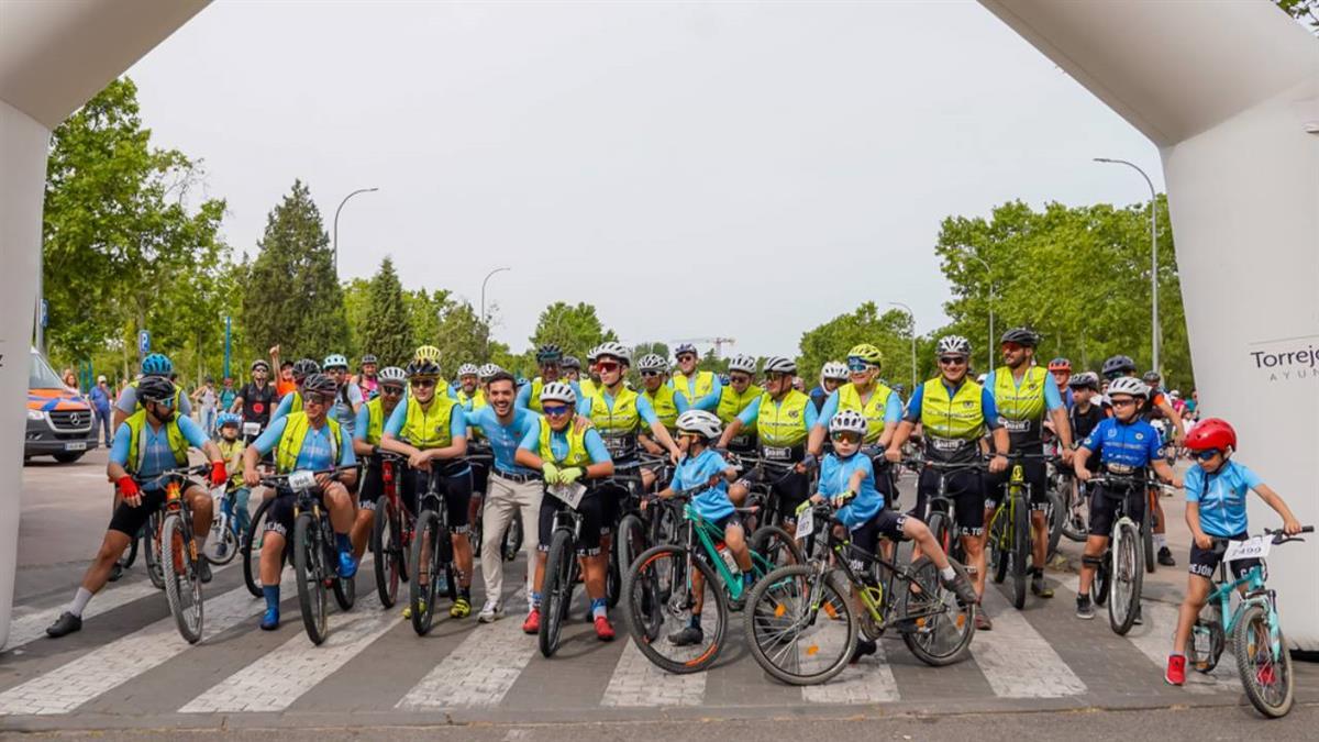 La marcha contó con un recorrido de 12 kilómetros con salida en el Parque de Ocio