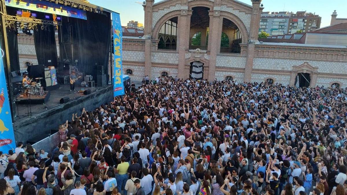 La delegada de Cultura, Turismo y Deporte, Marta Rivera de la Cruz, ha asistido hoy a uno de los conciertos para público familiar del festival DEMM
