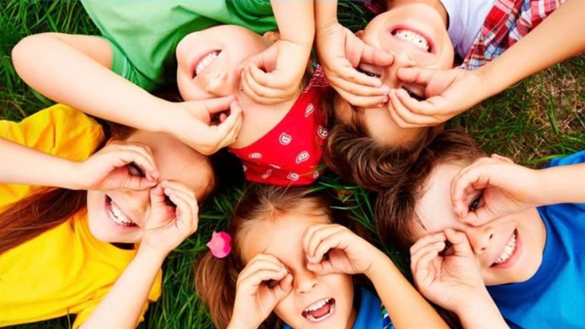 La iniciativa también busca promover y potenciar el desarrollo integral de los menores