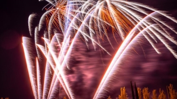 El diseño deberá reflejar el espíritu y la tradición de estas celebraciones