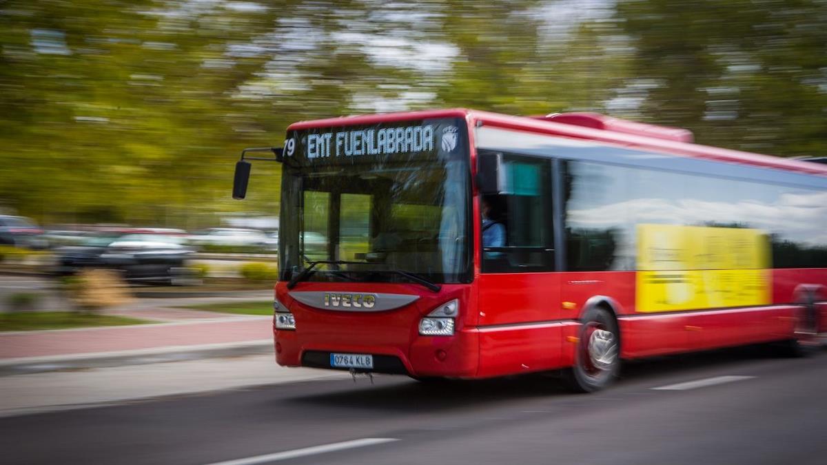 Aunque se aconseja utilizar el transporte público, se han habilitado espacios con 1.200 plazas de aparcamiento 
