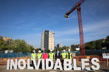 Lee toda la noticia 'Dos nuevos centros de día de Alzhéimer y de servicios sociales estarán listos en el el Ensanche de Vallecas el próximo verano'