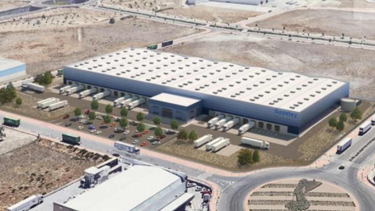 Está previsto que una de las naves esté terminada para el mes de octubre por lo que se está buscando interesados