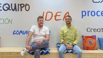 Esta aplicación, "Recomiend.app", cuenta ya con más de 300 profesionales recomendados