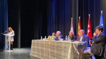 Los alumnos del IES Gustavo Adolfo Bécquer escucharon sus ponencias 