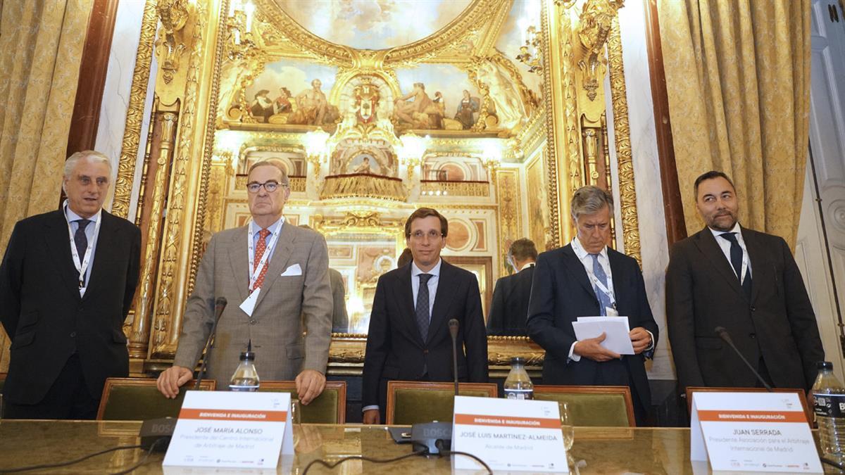 El alcalde inaugura el I Encuentro de los Grupos de Trabajo del Centro Internacional de Arbitraje de Madrid